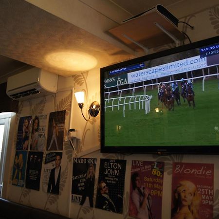The Whistle And Flute Hotel Barnetby le Wold Luaran gambar