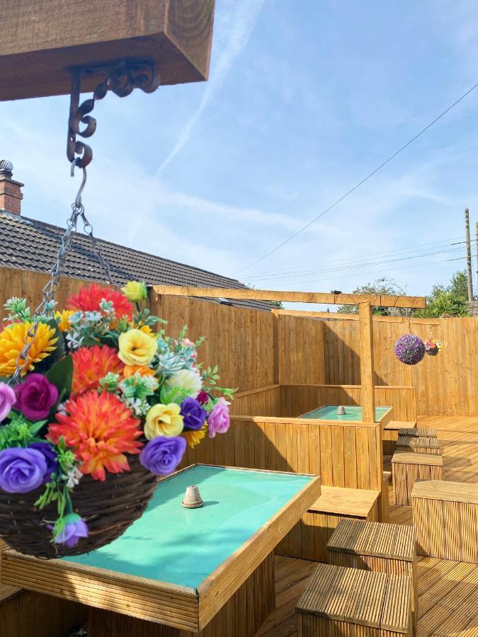 The Whistle And Flute Hotel Barnetby le Wold Luaran gambar