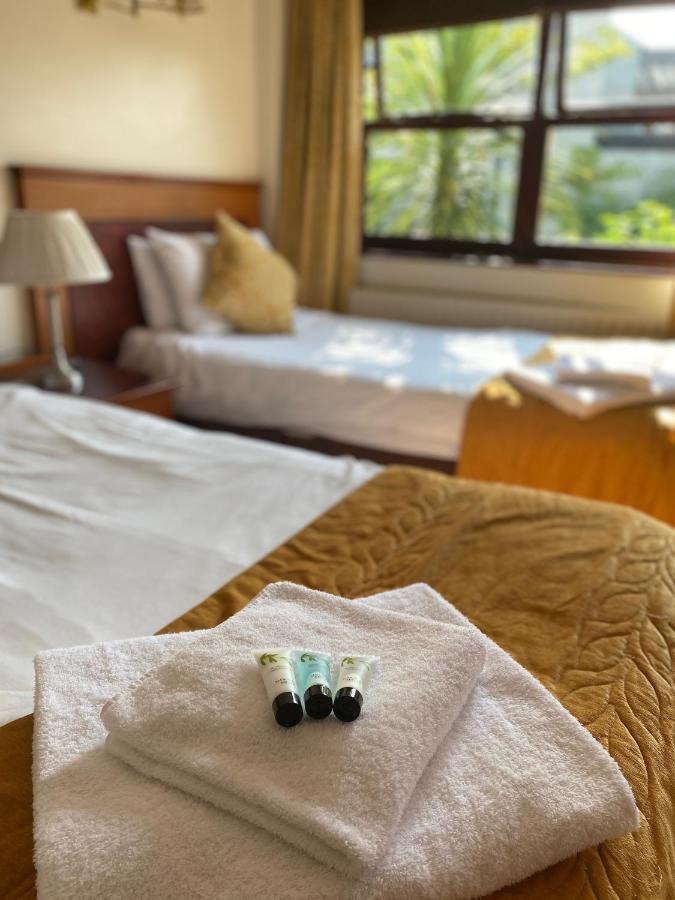 The Whistle And Flute Hotel Barnetby le Wold Luaran gambar