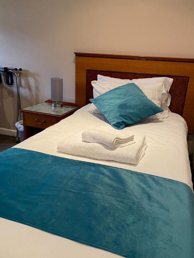 The Whistle And Flute Hotel Barnetby le Wold Luaran gambar