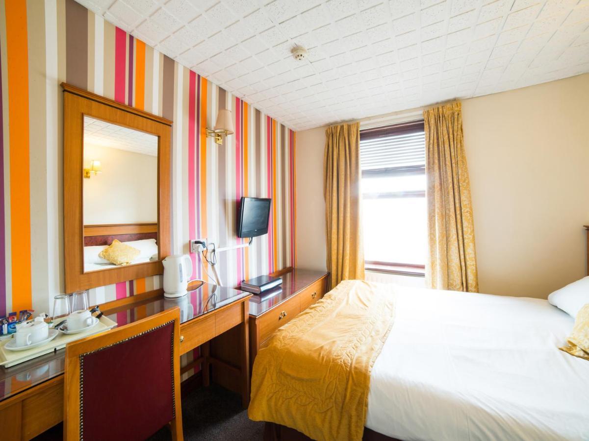 The Whistle And Flute Hotel Barnetby le Wold Luaran gambar